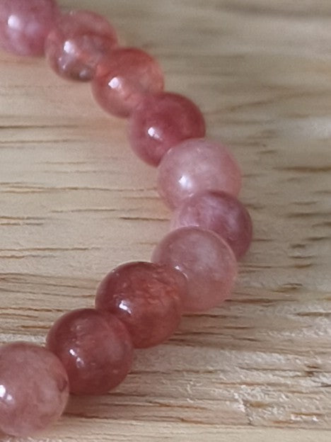 Bracelet Pierre de Soleil 6 mm – reflets dorés et cuivrés – énergie positive et confiance – Collection Pierre d’Exception