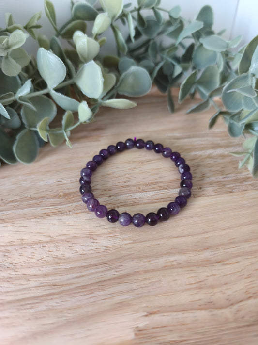 Bracelet perles naturelles Améthyste 6mm violet lumineux – Bijou lithothérapie apaisant