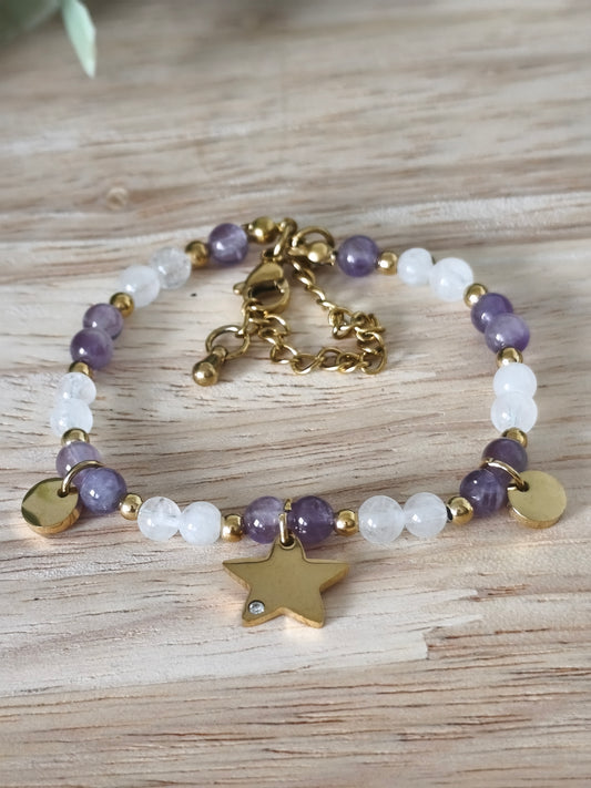 Bracelet Améthyste & Cristal de Roche 6mm en acier inoxydable, bijou violet et blanc naturel pour sérénité et énergie positive.