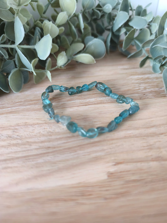 Bracelet Apatite Bleue , pierres roulées naturelles de la collection « Les Roulées du Monde », bleu océan pour confiance et créativité.