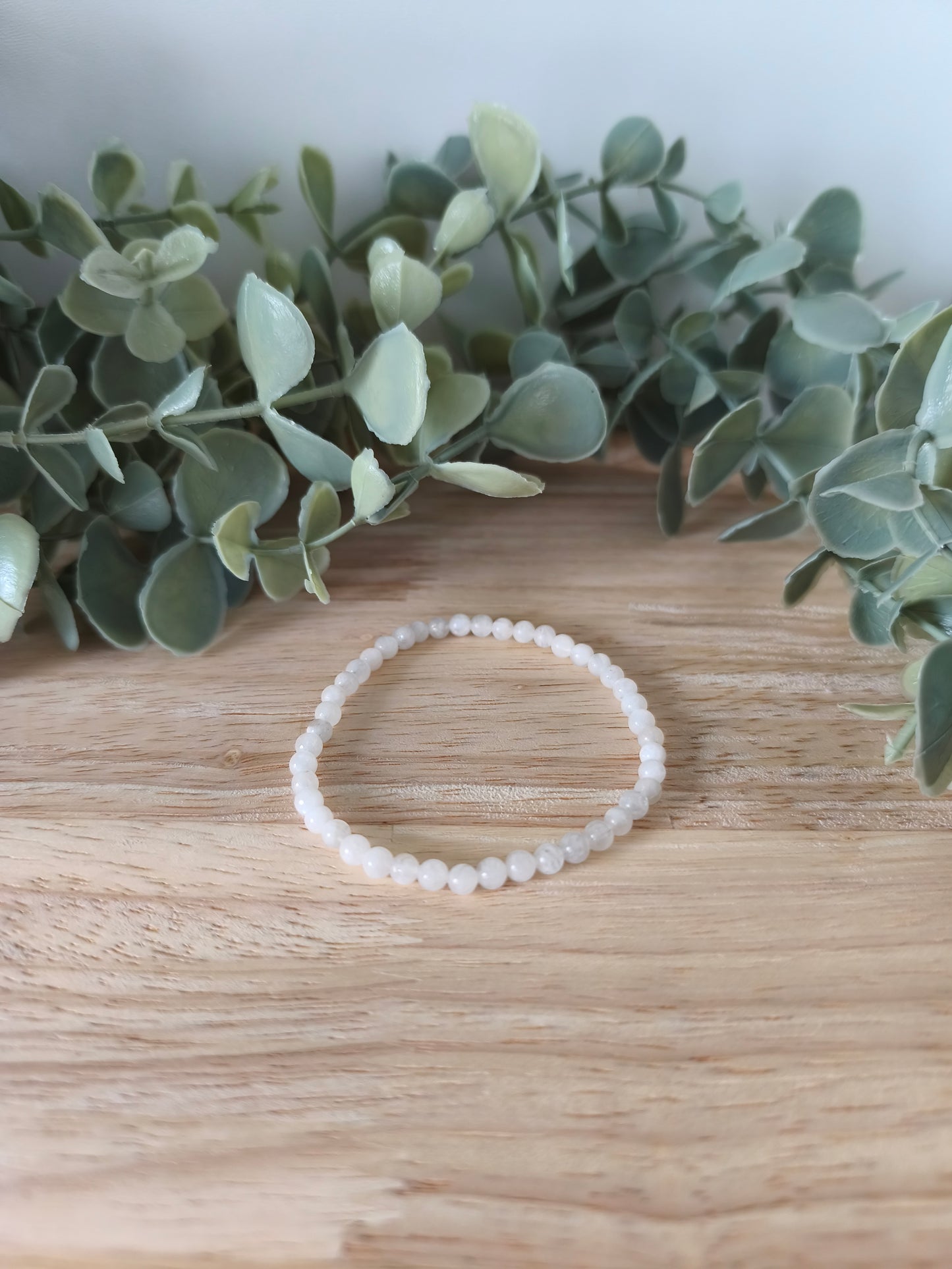 Bracelet Péristérite 4 mm – Reflets bleutés et intuition – Collection Pierre d’Exception