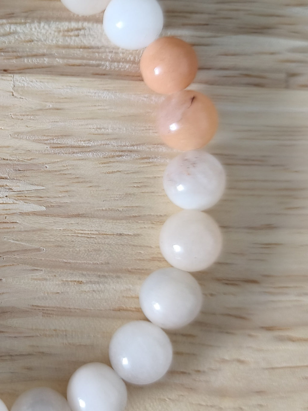 Bracelet Aventurine Pêche 8mm, perles polies naturelles collection Pierre d’Exception, bijou pêche doux pour confiance et harmonie.
